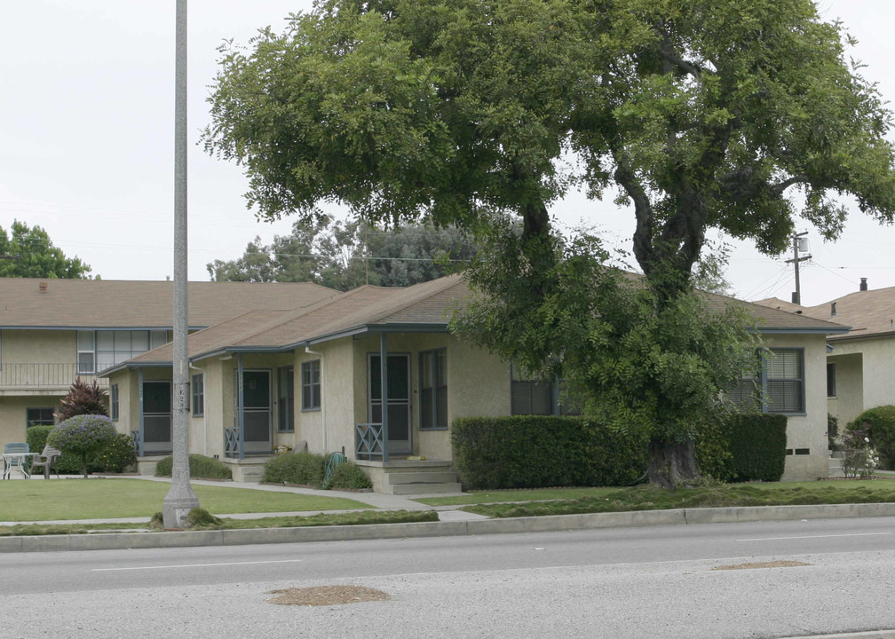 5331-5341 E Carson St in Long Beach, CA - Building Photo