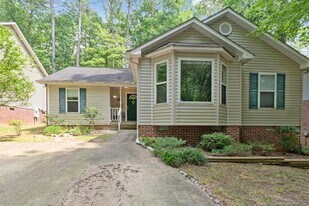 303 Harbor Trce in Sanford, NC - Building Photo