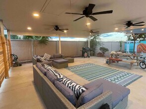 170 E 100 N in Kanab, UT - Building Photo - Building Photo