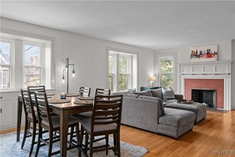 59 Irving Pl in Buffalo, NY - Building Photo - Building Photo