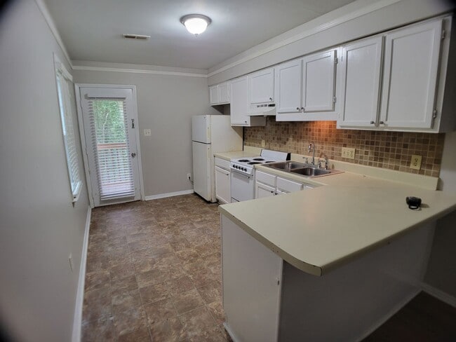 1504 Mary Frances Pl in Raleigh, NC - Building Photo - Building Photo