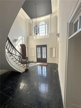 3815 Sidestreet in Atlanta, GA - Foto de edificio - Building Photo