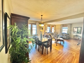 22 Wakefield St in Worcester, MA - Building Photo - Building Photo