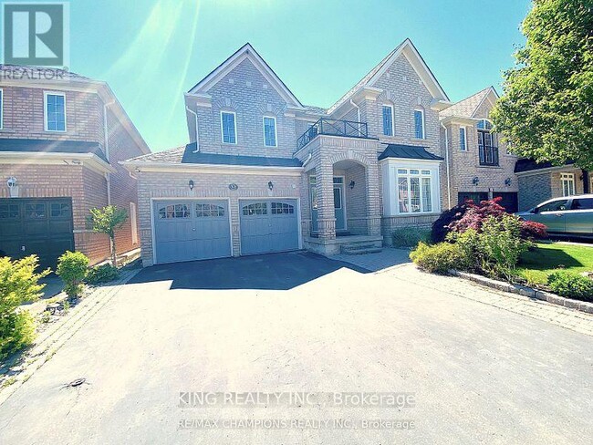 32 Vernet Crescent in Brampton, ON - Building Photo - Building Photo