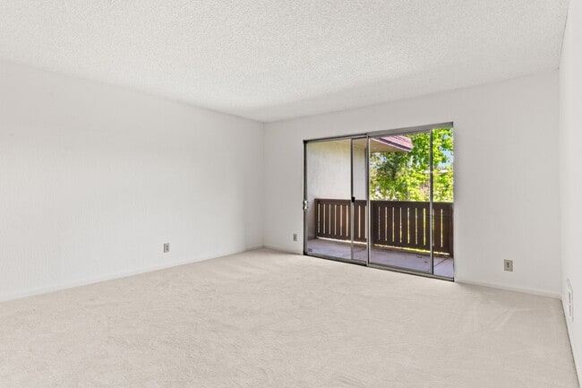 1311 Webster St in Alameda, CA - Building Photo - Building Photo