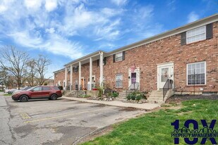 141 Beacon Run W in Columbus, OH - Building Photo