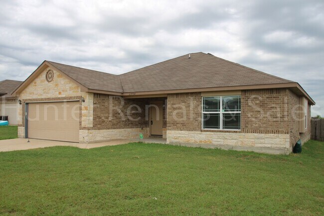 2704 Uvero Alto Dr in Killeen, TX - Building Photo - Building Photo