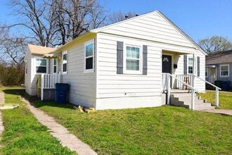 518 Loraine Cir in Greenville, TX - Building Photo - Building Photo