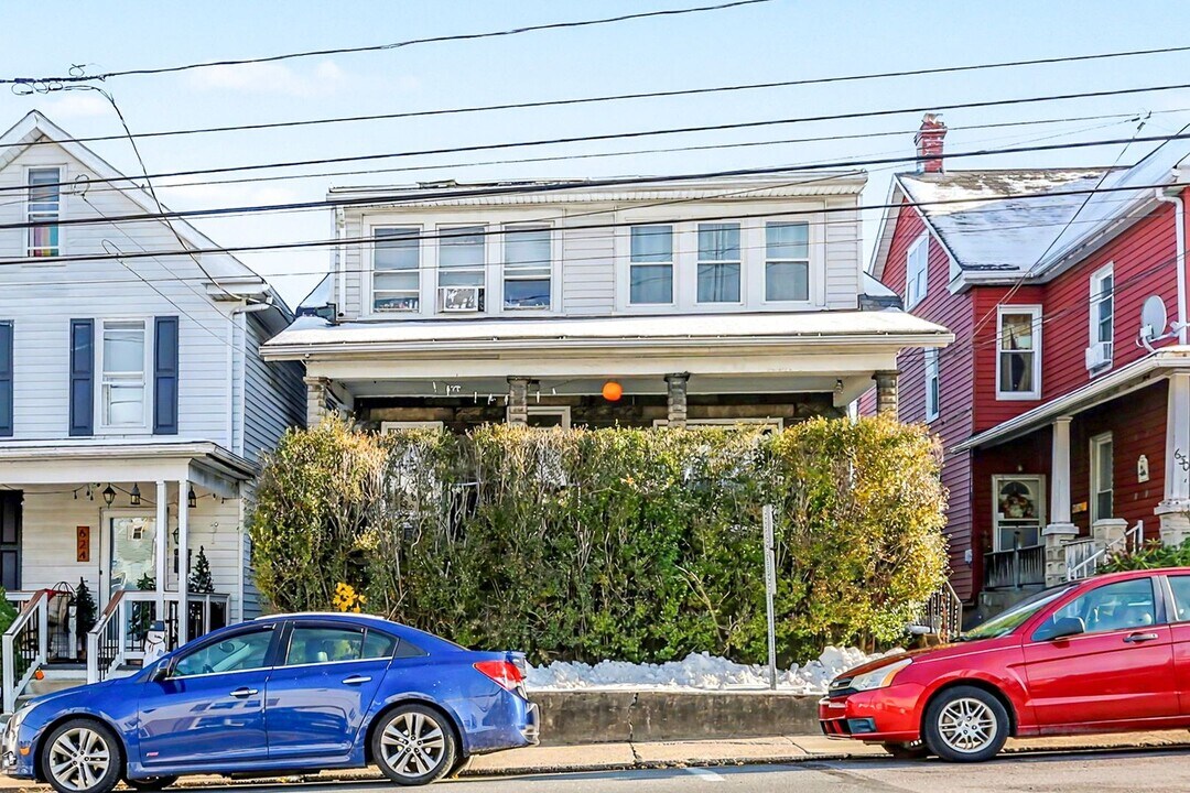 626 State St in Lemoyne, PA - Building Photo