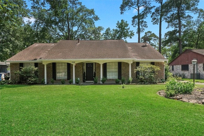 property at 719 Thornwood Dr