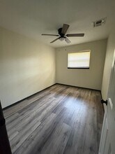 407 NW 53rd St in Lawton, OK - Building Photo - Building Photo