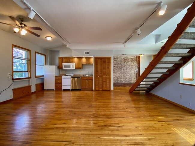 4400 Pennsylvania Ave in Kansas City, MO - Building Photo - Building Photo