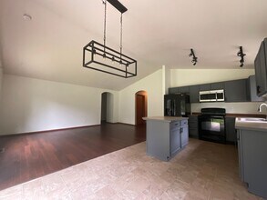 8434 Aspen Ct SE in Yelm, WA - Building Photo - Building Photo