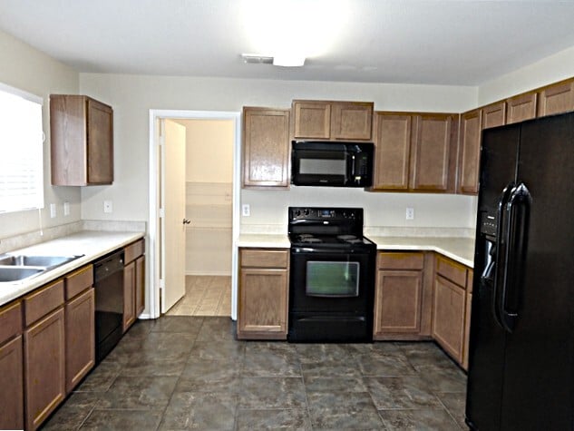 13426 Purdue Vly in San Antonio, TX - Building Photo - Building Photo