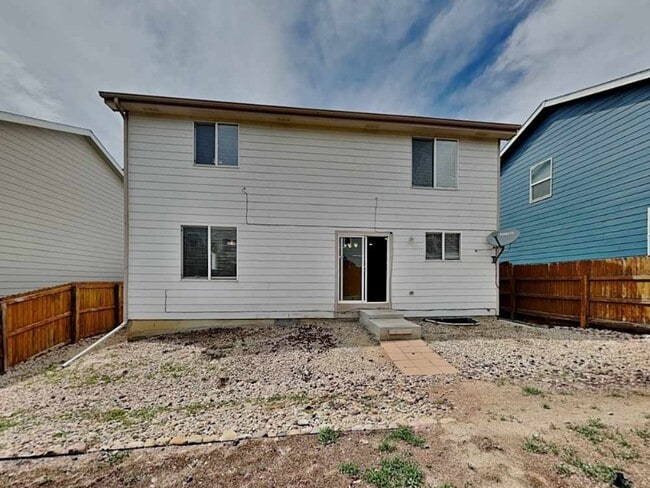 229 Morales Ln in Erie, CO - Building Photo - Building Photo