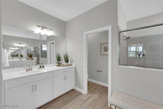 18336 Parksville Dr in Estero, FL - Building Photo - Building Photo