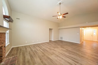 4834 Countrybrook Ct in Indianapolis, IN - Building Photo - Building Photo