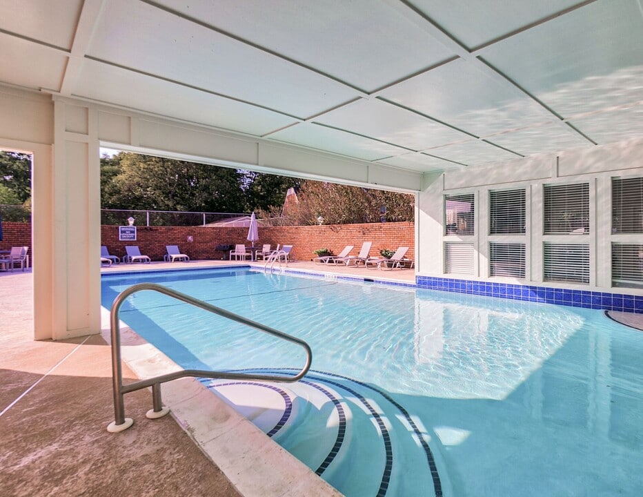 The Gatsby at Midtown Apartment Living in Montgomery, AL - Building Photo