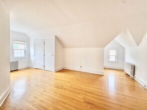 53 Treat Ave-Unit -3 in Stamford, CT - Building Photo - Building Photo