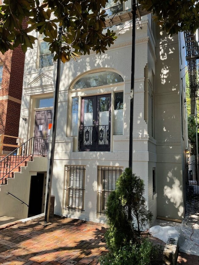 3035 Q St NW in Washington, DC - Building Photo - Building Photo