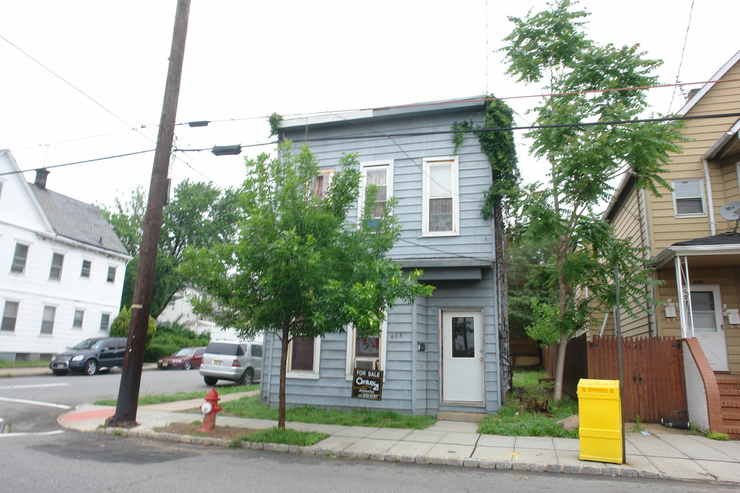 408 Washington St in Perth Amboy, NJ - Building Photo