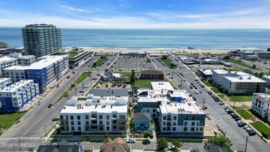 218 3rd Ave in Asbury Park, NJ - Foto de edificio - Building Photo