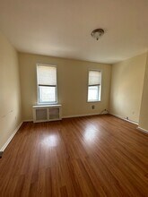 1910 S 15th St in Philadelphia, PA - Building Photo - Building Photo