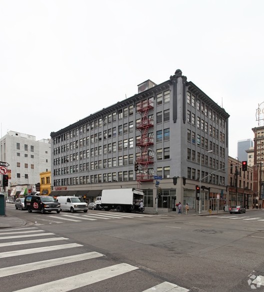 Hotel Baltimore in Los Angeles, CA - Foto de edificio