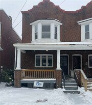 136 S Spring Ave in Greensburg, PA - Building Photo