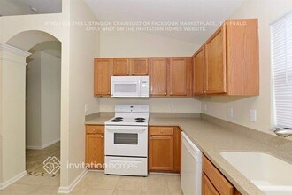 5850 War Admiral Dr in Wesley Chapel, FL - Building Photo - Building Photo
