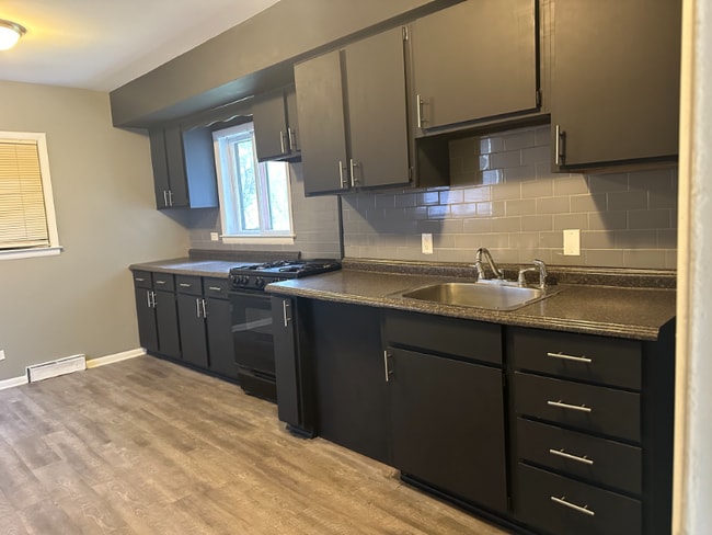 property at 1945 Owen St