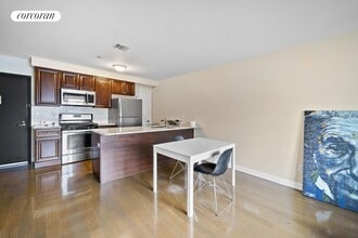 39-30 62nd St in Queens, NY - Building Photo - Building Photo