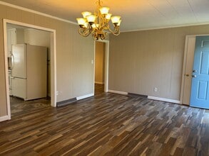 1957 Center Cross Church Rd in Asheboro, NC - Building Photo - Building Photo