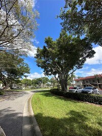 11 Willowbrook Ln photo'