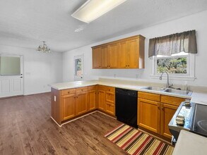 6847 Duncan Rd in Lula, GA - Building Photo - Building Photo