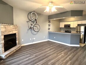 2211 College Ave in Manhattan, KS - Building Photo - Building Photo