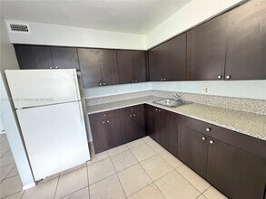 2113 Davie Blvd in Fort Lauderdale, FL - Building Photo - Building Photo