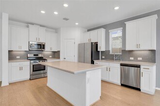 2050 Egret Ave in Canyon Lake, TX - Building Photo - Building Photo