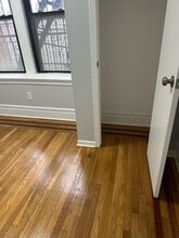 429 Fairmount Ave, Unit Apt. 402 in Jersey City, NJ - Foto de edificio - Building Photo