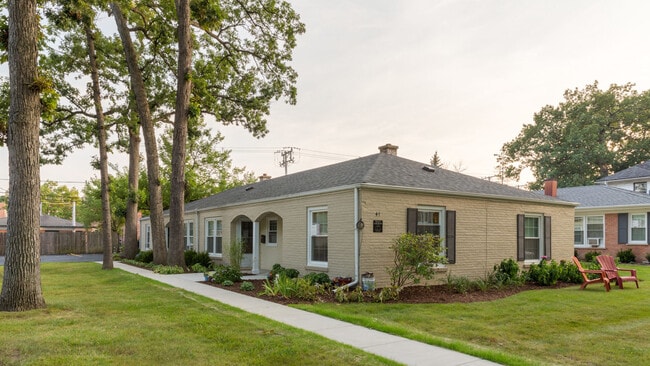 property at 41 E North Ave