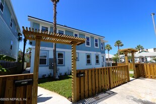 630 2nd St S in Jacksonville Beach, FL - Building Photo