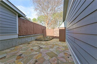 4943 Meadow Ln in Marietta, GA - Building Photo - Building Photo