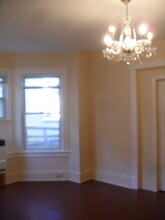 16-1 Hamlin St, Unit 2-bedroom downstairs in Pittsfield, MA - Foto de edificio - Building Photo