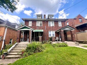 3306 Shady Ave Ext in Pittsburgh, PA - Building Photo - Building Photo