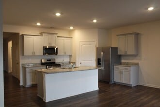 175 Walker Meadows Ln in Munford, TN - Building Photo - Building Photo