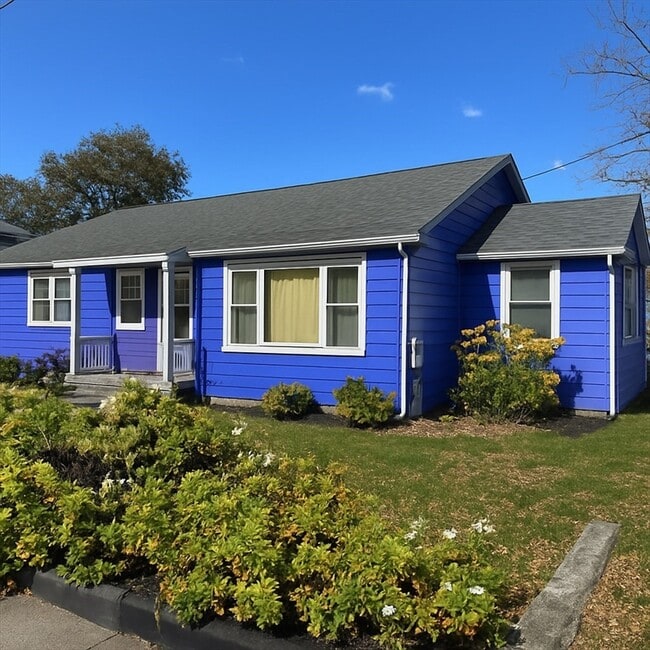 property at 6 Hadassah Wy