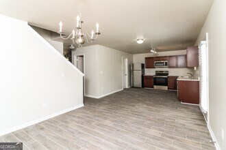 404 Scenic View Ct in Villa Rica, GA - Building Photo - Building Photo