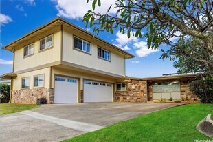 964 Iopono Loop in Kailua, HI - Building Photo