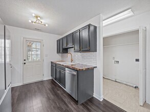 92A Shoreline Dr in Jacksonville, NC - Building Photo - Building Photo