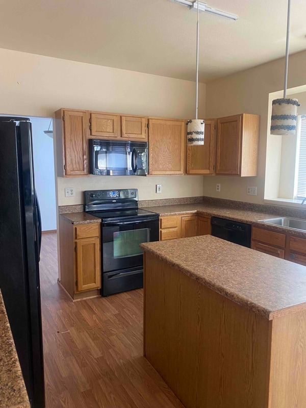1335 Chesham Cir in Colorado Springs, CO - Building Photo - Building Photo